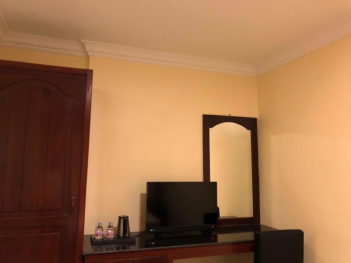 Comfort Star 2 Hotel Phnom Penh Extérieur photo